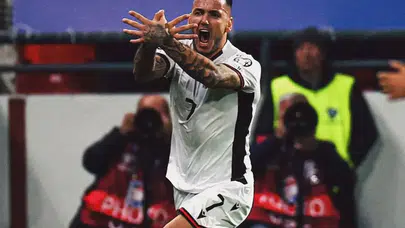 Rey Manaj Sahneye Çıktı, Arnavutluk Sırbistan'ı Devirdi!