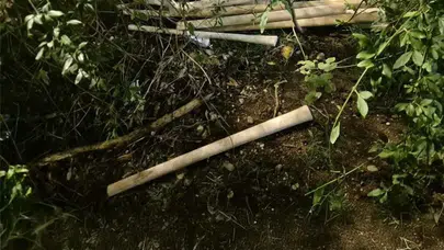 Sokaklara beyzbol sopası gizlemişler! Karadağ’da Türklere saldırı hazırlığı mı?