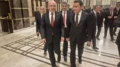 Ali Babacan ekonominin başına mı geçiyor?  Ali Babacan AK Parti’ye geri mi dönüyor?