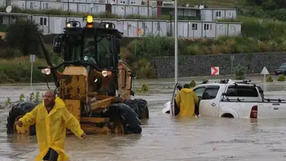 Hangi iller için sarı kodlu uyarı verildi? Meteoroloji ve İçişleri'nden sel alarmı!