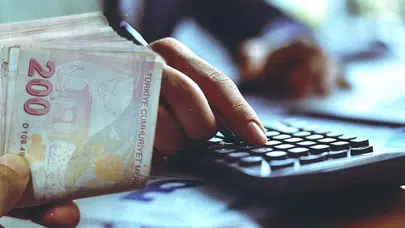 Kamuda esnek çalışma modeli kimleri kapsayacak? Hibrit ve evden çalışma ne zaman başlıyor?