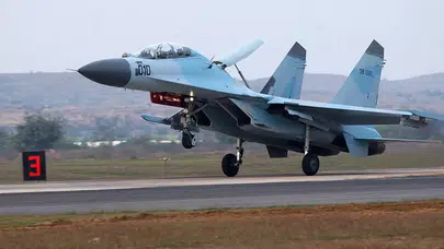 Rusya-Finlandiya sınırında düşen Su-30 savaş uçağı neden düştü, mürettebat kimdi?