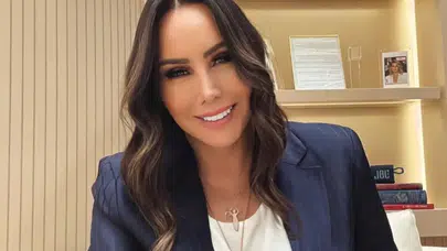 Doğum Gününde Sürpriz Şov! Asena Sahneye Çıktı, Bayhan'la Coştu