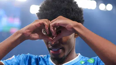 Mateo Cassierra kimdir, Fenerbahçe’ye transfer olacak mı? Golcü için görüşmelerde son durum