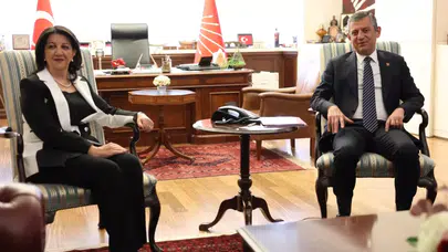 Özgür Özel: “Leyla Zana’ya yapılan tezahüratı asla kabul etmiyoruz”