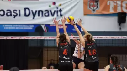 Vodafone Sultanlar Ligi'nde Eczacıbaşı Dynavit, Aydın Büyükşehir Belediyespor'u 3-0'la geçti!