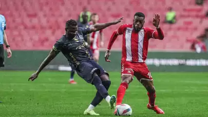 "Trendyol Süper Lig: Samsunspor evinde Kasımpaşa'ya 0-2 mağlup oldu"