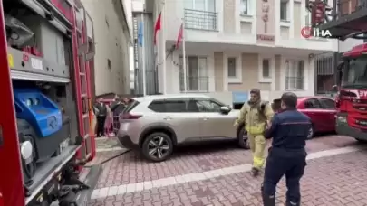 Avcılar'daki Kız Yurdunda Çıkan Yangın Kısa Sürede Kontrol Altına Alındı