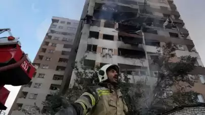 Pers Mirası Enkaz Altında