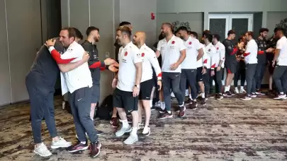 A Milli Takım, ABD ve Meksika maçları öncesi bayramlaşma töreninde buluştu