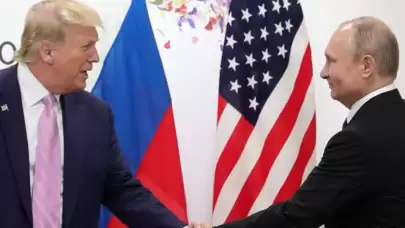 Putin ve Trump, İran-İsrail Çatışmalarını Görüştü