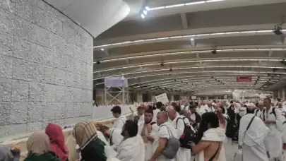 Hacı Adayları Mübarek Beldelerde Yüzbinlerce Tekbirle İbadetlerini Tamamladı