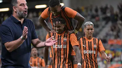 Arda Turan Avrupa’da Şov Yaptı! Beşiktaş’a Gol Mesajı