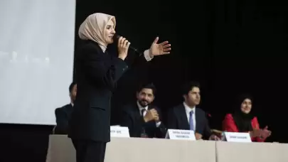 Bakan Göktaş’tan Ağrı’da Anlamlı Mesaj: “Kimseyi Geride Bırakmayan Bir Toplum İçin Çalışıyoruz”