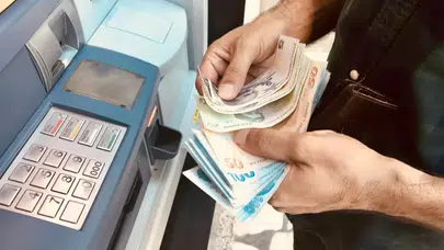 Dünyanın En Büyük Bankasından Türkiye’de Şok Hamle: Yarı Yarıya Küçülüyor