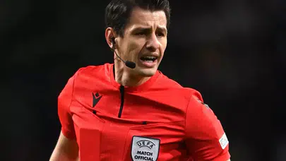 Halil Umut Meler Hakemliği Bıraktı mı?