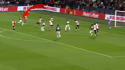 Fenerbahçe'de Sezonun İlk Golü Sofyan Amrabat’tan! Eski Takımı Feyenoord’a Attı, Sevinmedi