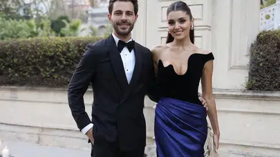 Hande Erçel sete gözyaşlarıyla çıktı! Ayrılık acısı karavanına hapsetti