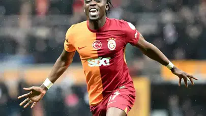 Derrick Köhn Almanya’ya Geri Dönüyor! Galatasaray ve Bremen Anlaşmak Üzere