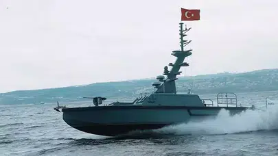 Yunan Medyasında Türkiye Alarmı! Korgeneral 4 Üssü İşaret Etti, “Sürpriz Saldırı Kapıda” Dedi