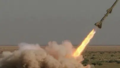 Husiler'den Tel Aviv'e Şok Saldırı! Ben Gurion Havalimanı Hipersonik Füze ile Hedef Alındı