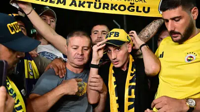 Kerem Aktürkoğlu'ndan Galatasaray'ı Karıştıran Sözler! “En Şerefli Kulüp” Açıklaması Olay Yarattı