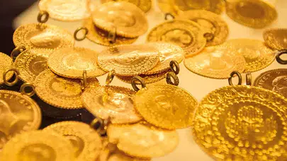 Altın piyasası karıştı! Gram altın 5000 TL'yi aştı, ons altın rekor üstüne rekor kırıyor