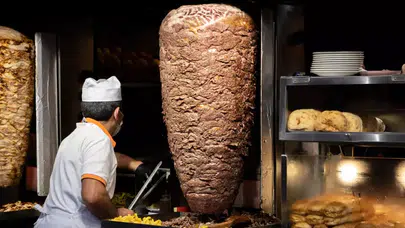 TMSF’den 2.8 milyarlık ihale! Maydonoz Döner satışa çıkarıldı, sebebi şaşırttı