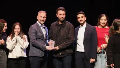 5.ESEV TİYATRO GÜNLERİ’NDE ÖDÜL HEYECANI