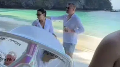 Sevcan Orhan ve Belediye Başkanı Görkem Duman Aşkı Tatil Görüntüleriyle Ortaya Çıktı: Eleştiriler Çığ Gibi Büyüyor