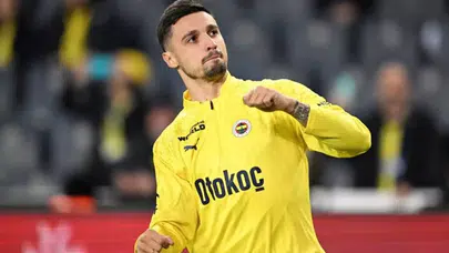 Krunic'ten Sert Sözler! Fenerbahçe'yi Yerden Yere Vurdu, Galatasaray'a Övgü Yağdırdı