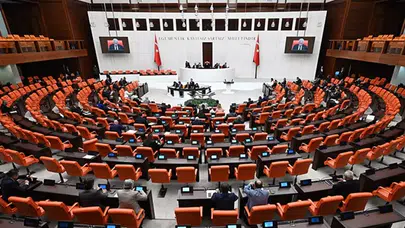 2026 yılında siyasi partilere ne kadar Hazine yardımı yapılacak? Parti parti detaylı liste
