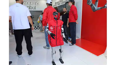 İnsansı robot, TEKNOFEST’in ilgi odağı oldu