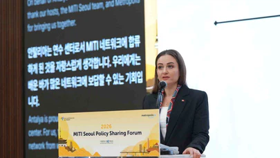 Büşra Özdemir Seul’de Antalya’nın Teknoloji ve İklim Vizyonunu Anlattı