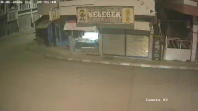 Adana’da Feci Kaza: Otomobil Çarptı, Sürücü Hiç Durmadan Kaçtı