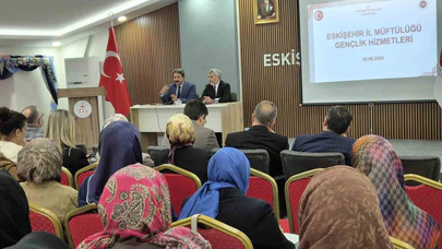 Eskişehir’de Gençlik Hizmetleri İçin Önemli Toplantı