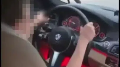 "Bolu’da Direksiyon Başına Geçen 10-12 Yaşındaki Çocuğun Görüntüleri Sosyal Medyayı Salladı"