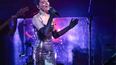 Bergüzar Korel’den Yıllar Sonra İlk Konser: 'Sesim Titredi ama Mutluydum