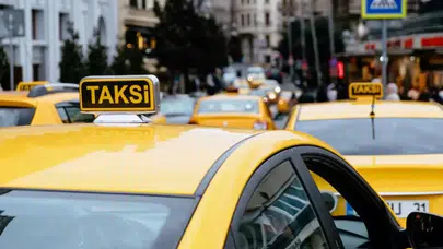 Taksilerde Dijital Dönem Başlıyor: Taksimetreler “Taksi Mali Cihaz” ile Entegre Olacak