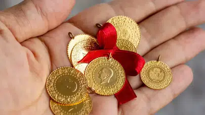 Altın Fiyatlarında Son Durum: Gram Altın 6.942 TL, Ons 4.930 Dolarda