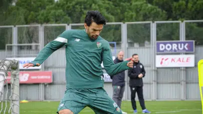 Bursaspor Isparta 32 Spor maçı öncesi tempoyu artırdı: Özlüce’de taktik mesai hız kazandı
