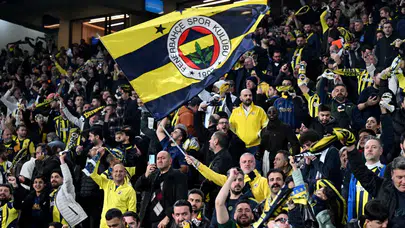 UEFA Avrupa Ligi’nde Kritik Gece: Fenerbahçe İngiltere’de Tur Peşinde