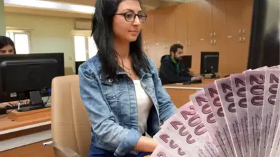 Memurların Yılda İki Kez Alacağı İkramiye Netleşti: Ödeme Tarihleri ve Tutarlar