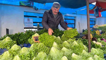 Eskişehir’de Dondurucu Soğuklar ve Sel Pazarda Etiketleri Vurdu: Yeşillik Fiyatları İki Katına Çıktı
