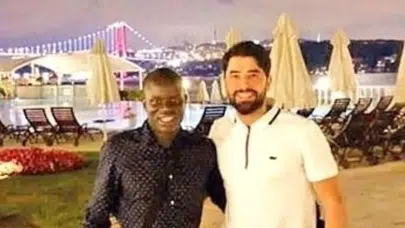 Kanté’nin kalbini kazanan Türk aile kim? N’Golo Kanté’nin Türk arkadaşı Dr. Gökhan Çağrıcı kimdir?