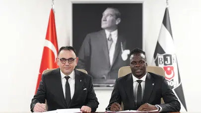 Beşiktaş’tan Transfer Hamlesi: Junior Olaitan Siyah Beyazlı Formayı Giydi