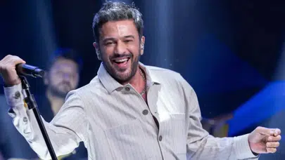 Emre Altuğ Kimdir? Müzik ve Oyunculuk Kariyeri