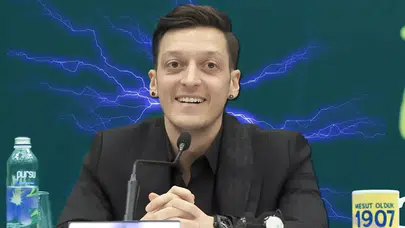 Bir Bebek Doğdu, Yüzlerce Hayat Değişti: Özil Ailesinden Duygulandıran Hamle