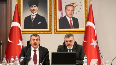 Okullarda Güvenlik İçin 81 İl Alarmda: Bakanlar Kritik Toplantı Yaptı