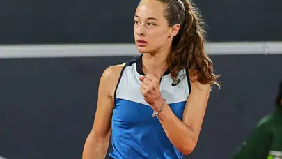 Zeynep Sönmez Tarih Yazdı: Dünya 8 Numara Paolini’yi Set Vermeden Eledi